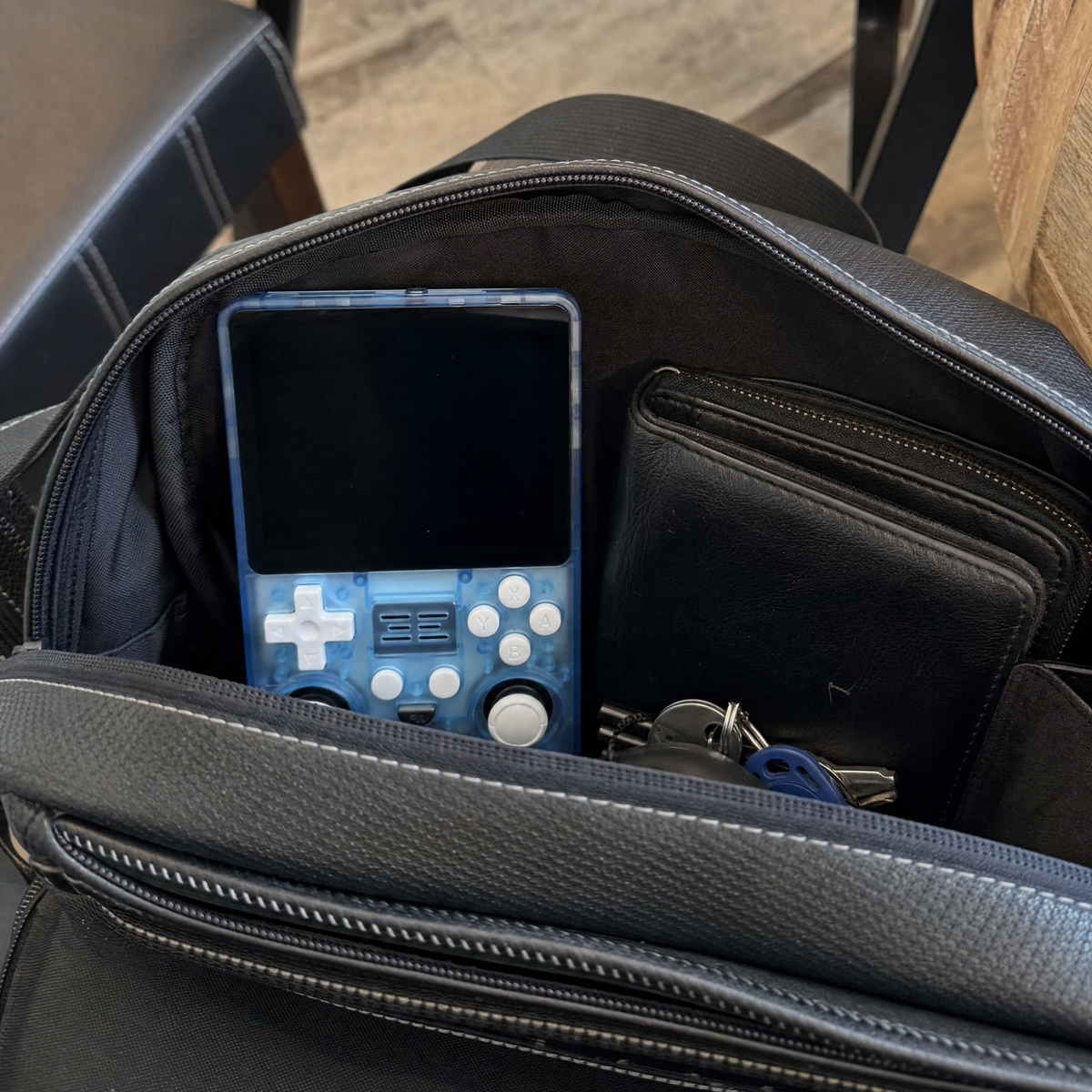 Retro Advance — home spotlight